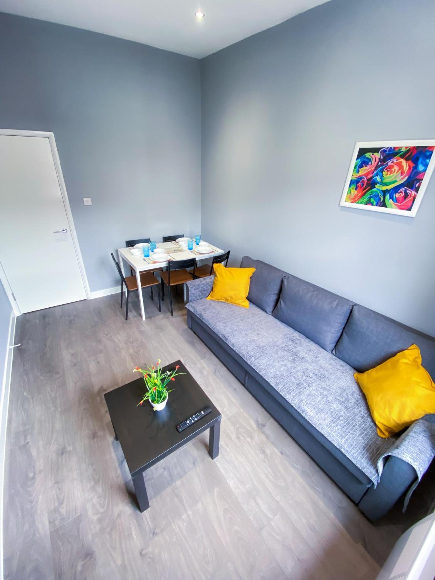 Modern 1 Bedroom Flat In Wood Green Λονδίνο Εξωτερικό φωτογραφία
