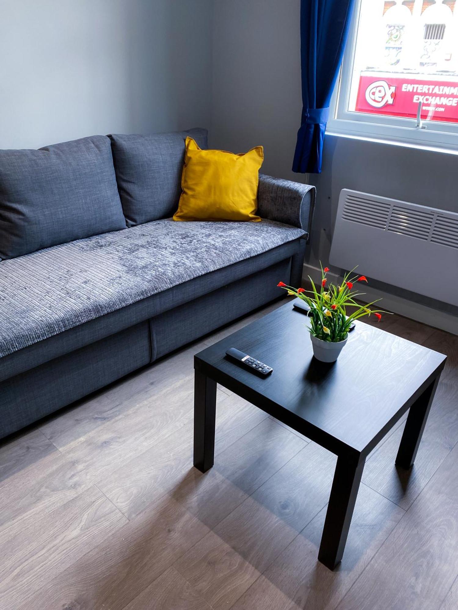 Modern 1 Bedroom Flat In Wood Green Λονδίνο Εξωτερικό φωτογραφία